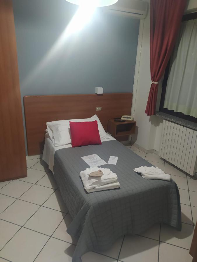 Hotel Baiardo Romagnano Sesia 외부 사진