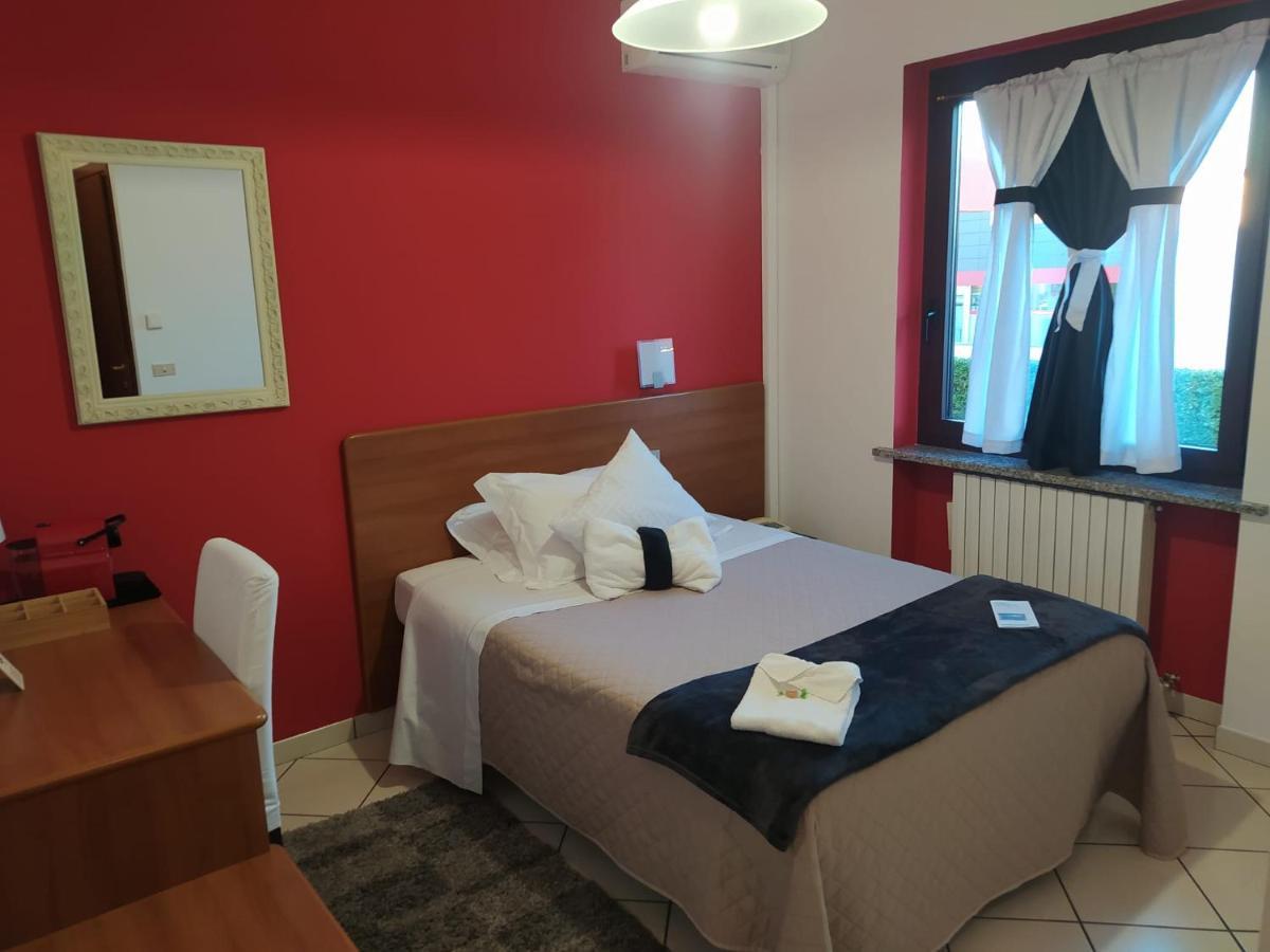 Hotel Baiardo Romagnano Sesia 외부 사진
