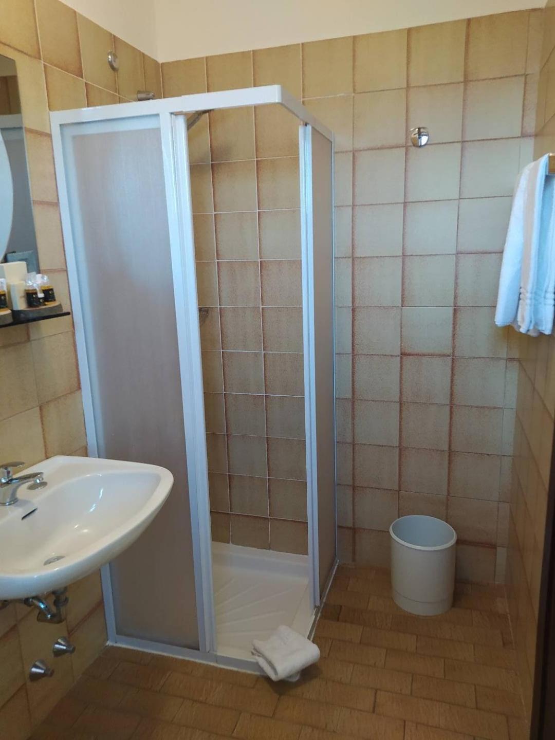 Hotel Baiardo Romagnano Sesia 외부 사진
