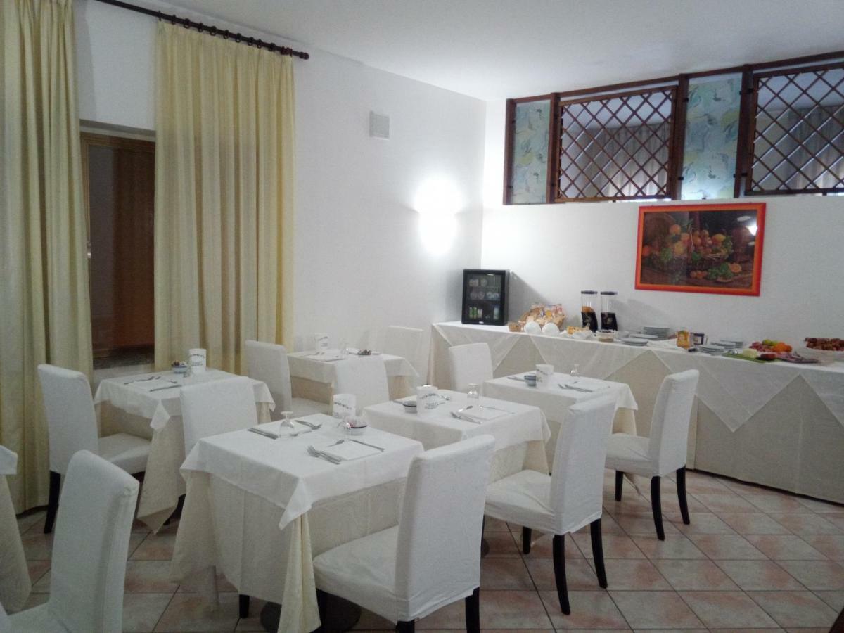 Hotel Baiardo Romagnano Sesia 외부 사진